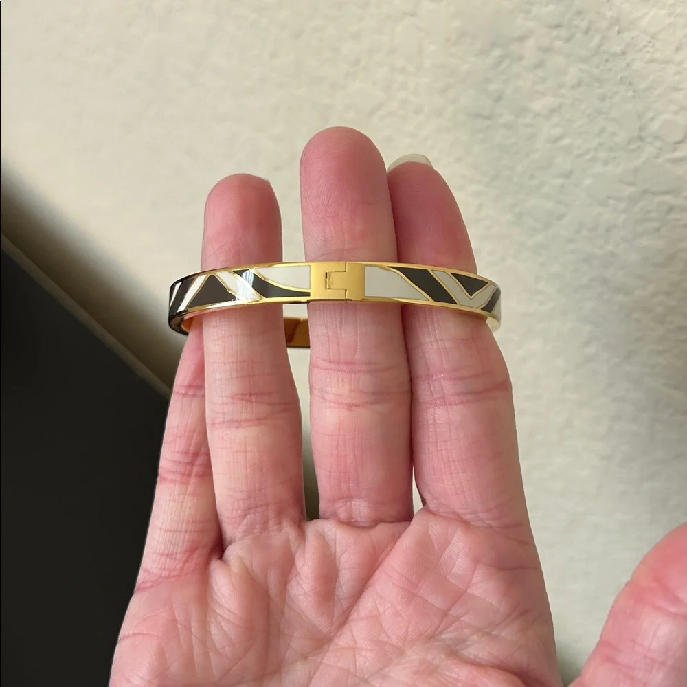 Tory Burch Zebra Print Kira Enamel 7mm Gold Hinge Bracelet Style #153654 NWT